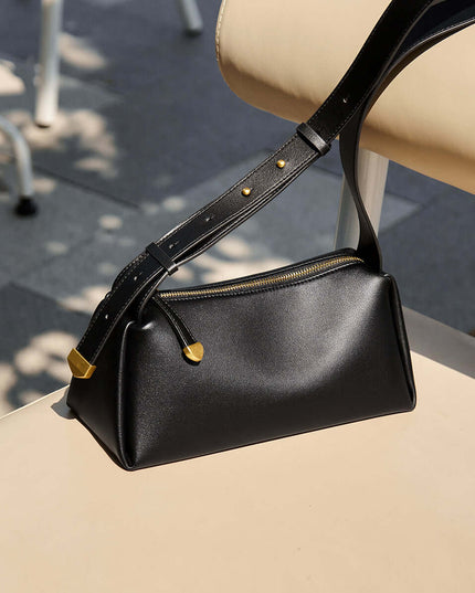 Essentials Only Baguette Shoulder Bag-3